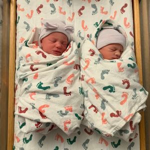 Meet your Posher, Leslie